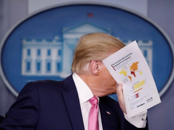 D. Trumpas dėl geresnės statistikos siūlo mažinti šalyje testavimo apimtis
