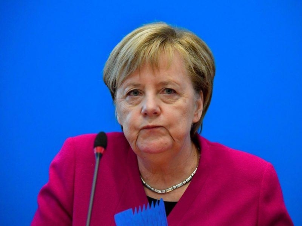 A. Merkel: dar yra laiko surasti sprendimą dėl „Brexit“