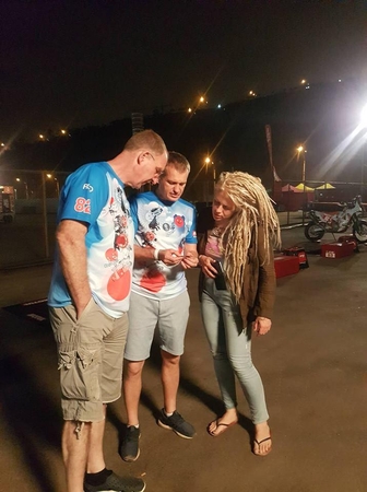 Staigmenos motociklininko B. Bardausko stovykloje ir pašnekesiai su E. Gerulaityte