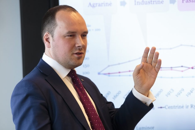 Ž. Mauricas apie karantino ribojimus: esame įstrigę – turėtume plačiau atverti savo ekonomiką