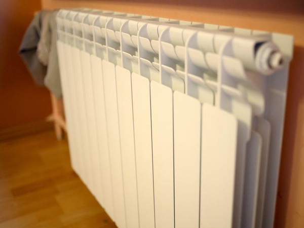 Pakruojo rajone iš bendruomenės namų pavogti šeši radiatoriai