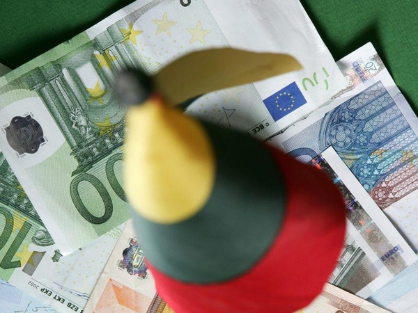 Pateikė siūlymus, kaip susigrąžinti iš Lietuvos „bėgančius“ pinigus