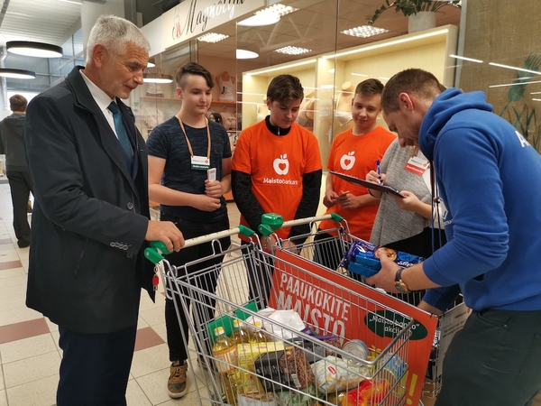 Dvidešimtmečio proga – Klaipėdos rajono mero sveikinimas „Maisto banko“ savanoriams