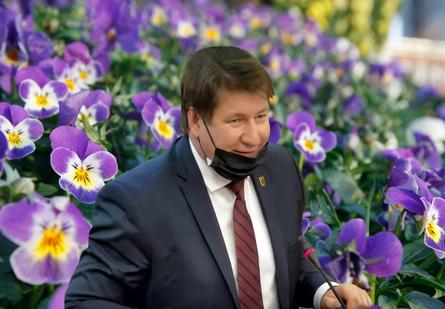 Akmenės merui – rūpesčiai dėl gėlyčių