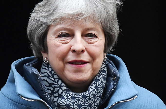 Th. May: „Brexito“ atidėjimas nieko neišspręs