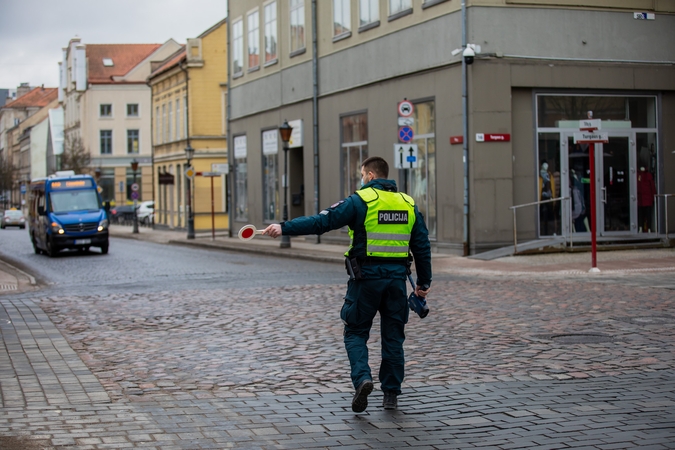 Uostamiesčio gatvėse ir toliau laksto girti vairuotojai: per keletą valandų sučiupti net šeši