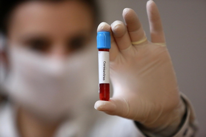 Klaipėdos gydymo įstaigose nustatyti du nauji koronaviruso atvejai darbuotojams
