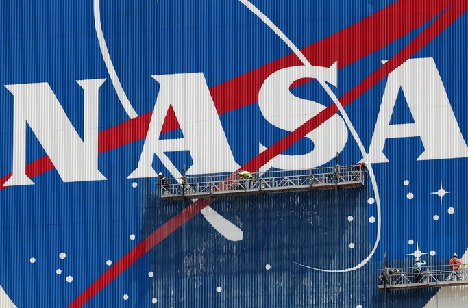 Japonija ir NASA sutarė bendradarbiauti misijose į Mėnulį ir TKS