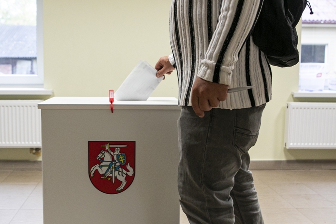 LSDP narys ragina balsuoti už konservatorius: LVŽS yra vieno oligarcho partija