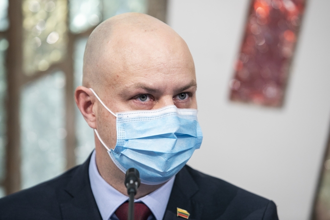 A. Veryga medikų vardu kreipėsi į visuomenę: prašo sąmoningumo ir supratingumo