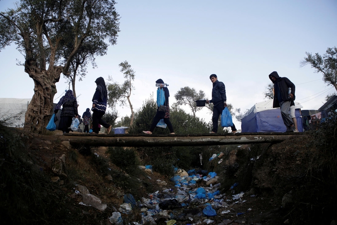 Graikija imasi veiksmų: uždarys tris didžiausias migrantų stovyklas