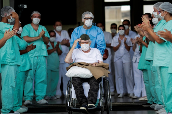 Brazilijoje 99 metų Antrojo pasaulio karo veteranas atlaikė koronaviruso infekciją