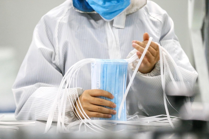 Baltarusijos teisėsauga „medžioja“ medicininių kaukių perpardavinėtojus