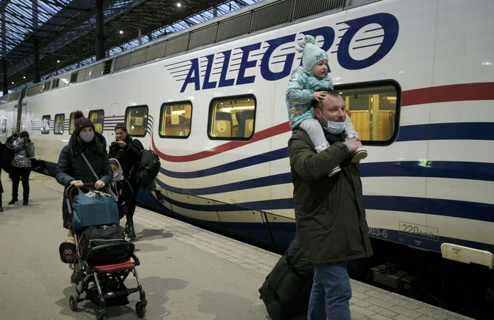Iš Sankt Peterburgo į Suomiją išvyksta vis daugiau rusų