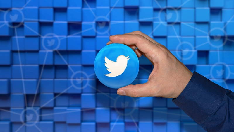 Rusija dėl „neteisėto“ turinio lėtins „Twitter“ veikimo spartą