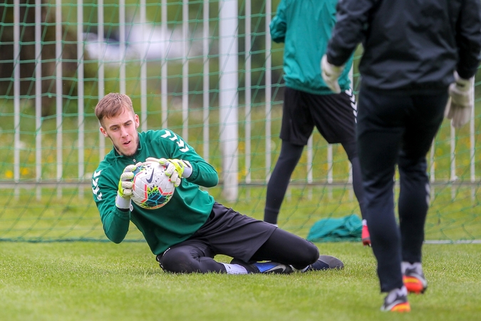 A lygos futbolininkai grįžta prie darbo