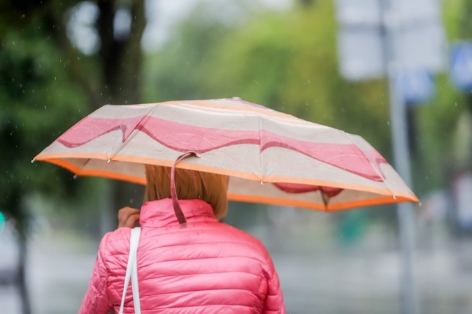 Situacija prastėja: Lietuva pateko į paskutinę raudonąją COVID-19 zoną