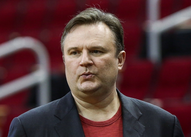 Iš „Rockets“ pasitraukęs D. Morey keliasi į „76ers“