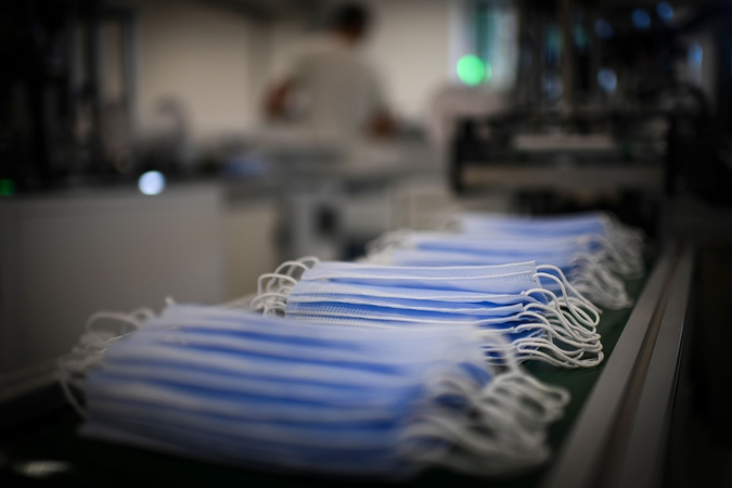 Iš Ignalinos savivaldybės pastato pavogta 4 tūkst. vienkartinių medicininių kaukių
