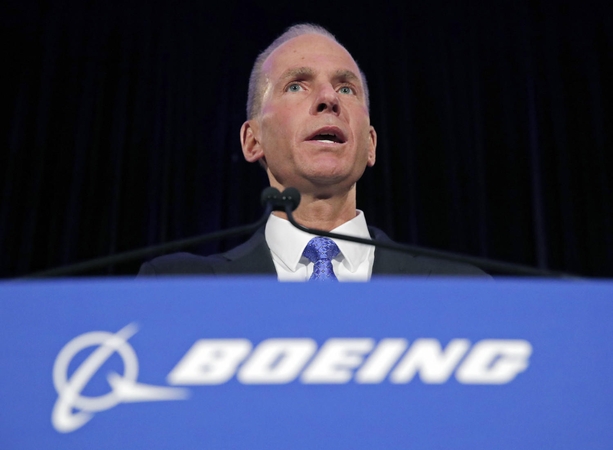 Atsistatydino krizės apimtos „Boeing“ generalinis direktorius D. Muilenburgas