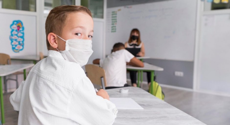 Mokyklų apklausa: kokius pokyčius pastebi mokiniai, tėvai, pedagogai?