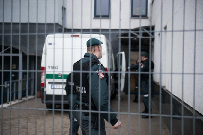 Teismas trims mėnesiams leido suimti panevėžietį, įtariamą moters nužudymu
