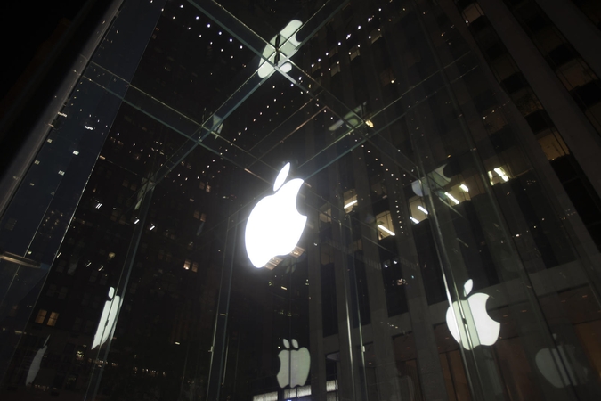 "Apple" prieš nesibaigiančius skundus: defektas yra, remontuosim nemokamai