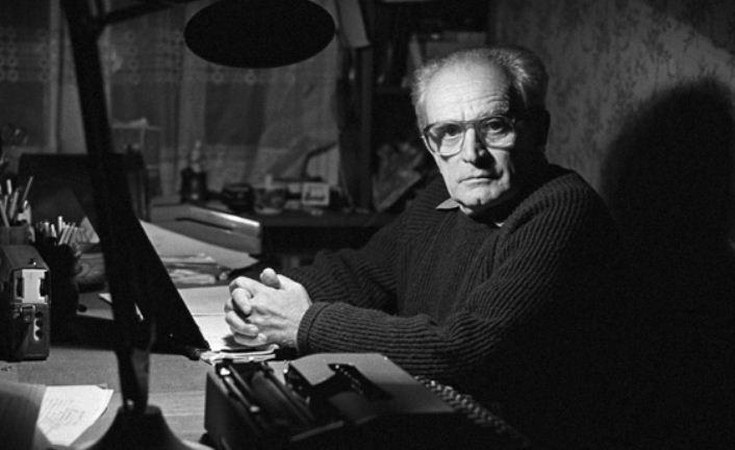 Mirė Nobelio premijai nominuotas bulgarų poetas V. Petrovas