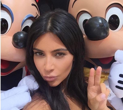 K. Kardashian parašė laišką sau į ateitį