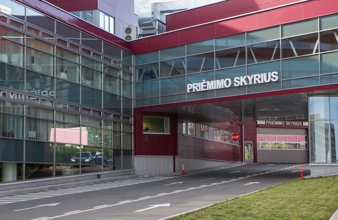 Onkologinių ligonių dienas praskaidrina vis daugiau savanorių