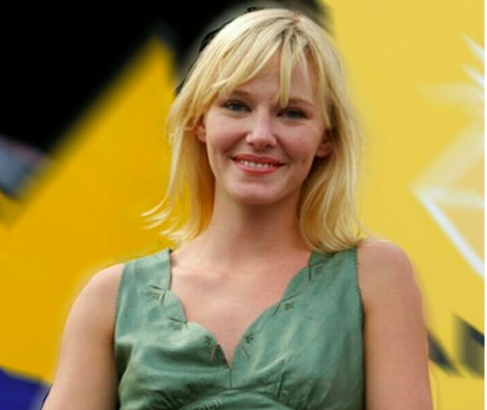Kelli Giddish