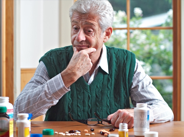 Kokie vitaminai būtini pagyvenusiems žmonėms?
