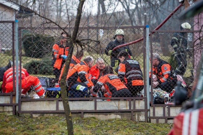 Tragiškas gaisras Tunelio gatvėje: žuvusių mažylių mama kaltinama dviem nusikaltimais