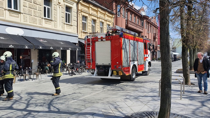 Po Laisvės alėjos kavinėje nugriaudėjusio sprogimo – aliarmas