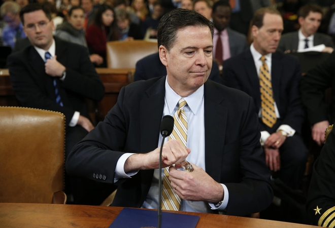 Jamesas Comey