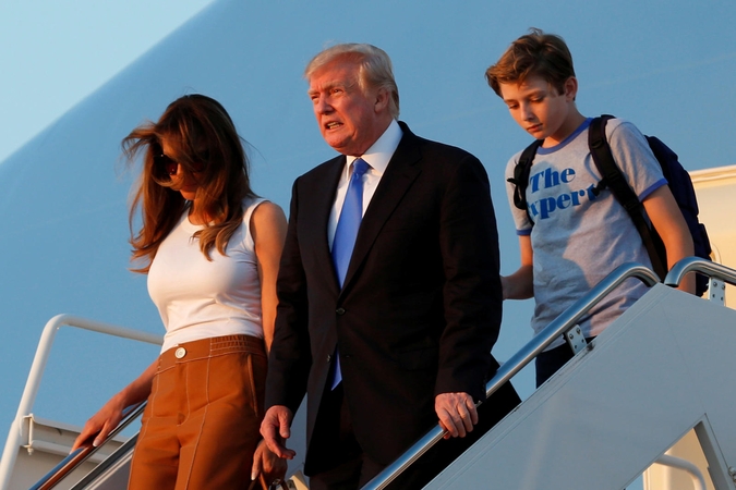 Donaldas Trumpas, Melania Trump, ir Barronas