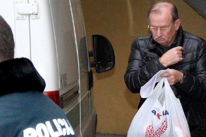 Senjoras: prieš ankstesnį nuosprendį P.Laimutis buvo suimtas, bet dabar jo garbingas amžius tapo skydu ir teismui skiriant bausmę.