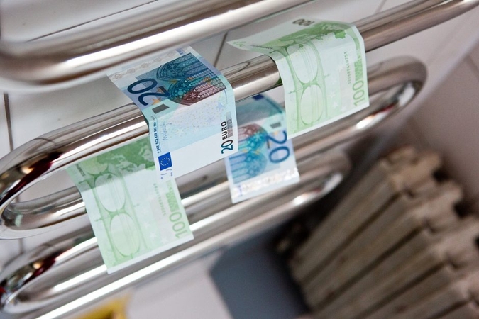 Ekspertai apie pirmąsias šildymo sąskaitas: džiaugtis dar anksti