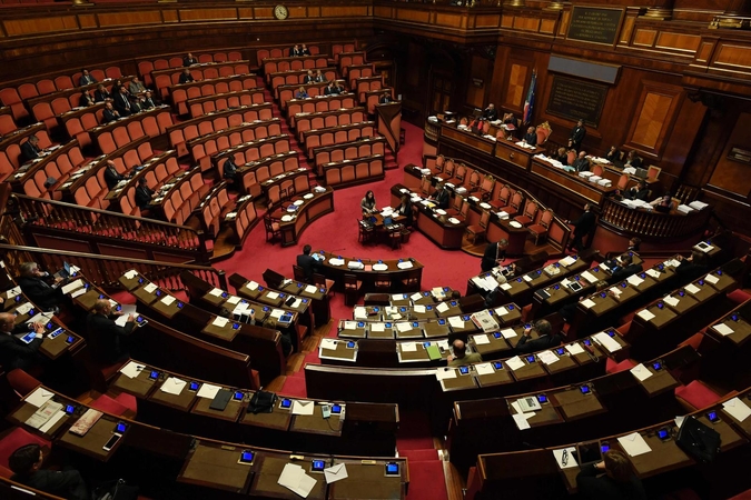 Neaiškumai Italijoje: ar bus rengiami pirmalaikiai rinkimai? 