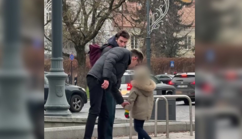 „Mane nori pagrobti“: abejingumas vaiko pagalbos šauksmui šokiruoja