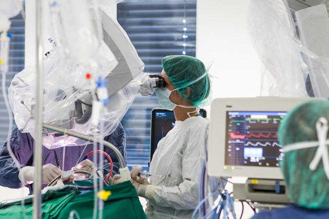 Kauno klinikose atliekama 65-oji kepenų transplantacija