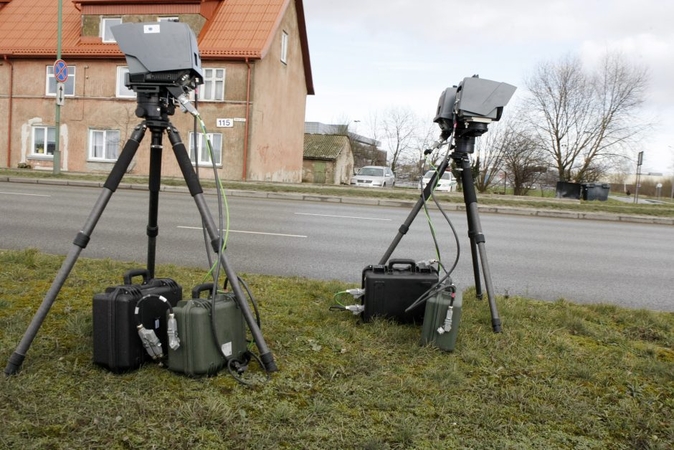 Naujas sukčiavimo būdas: paskambina ir praneša, kad nufotografavo trikojis