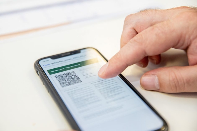 Registrų centras pradeda keliones po regionus galimybių pasui išduoti