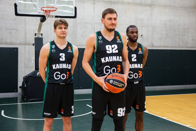 Alternatyva: žalgiriečiai rungtynes su „Panathinaikos“ žais vilkėdami netradicinių spalvų aprangas. 