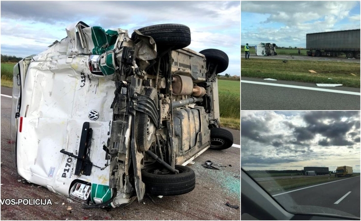 Avarija kelyje Vilnius-Panevėžys: į policijos automobilį rėžėsi vilkikas