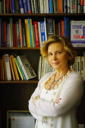 Nazli Ilicak