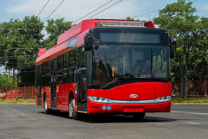 Vilniaus gatvėmis riedės modernūs „Solaris“ troleibusai