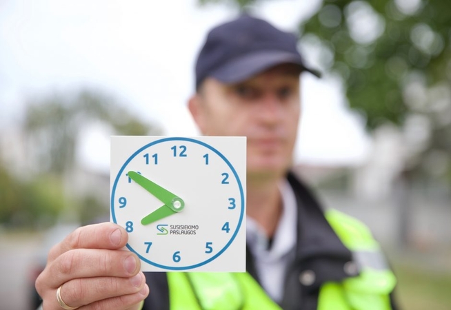 Už kelių minučių stovėjimą – 90 eurų: išgelbėti gali tik „laikrodukas“