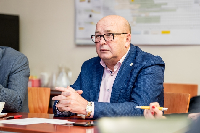 Kauno meras: brolių Viliaus ir Naurio Šiliauskų viražai pasimetusių institucijų fone