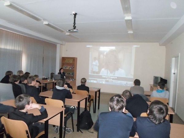 Bendruomenės pareigūnai priminė uostamiesčio moksleiviams apie pavojus